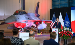 La Pologne signe un accord de 3,8 Mds $ avec les États-Unis pour moderniser ses F-16