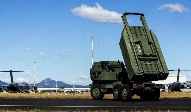 La Roumanie inaugure un centre de maintenance pour HIMARS