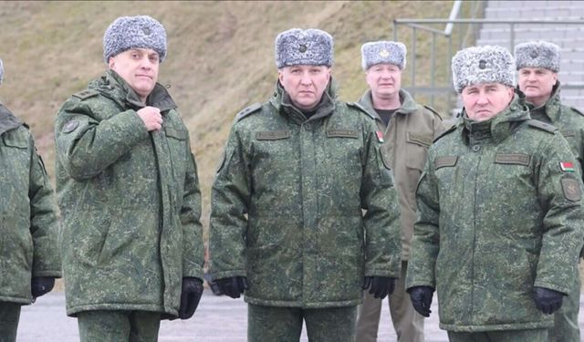 La Biélorussie mène des exercices avec des avions de combat capables de transporter des armes nucléaires tactiques