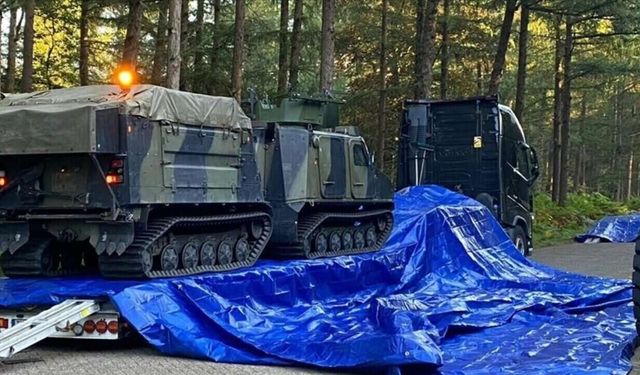 Les Pays-Bas fournissent à l'Ukraine 28 véhicules chenillés Viking