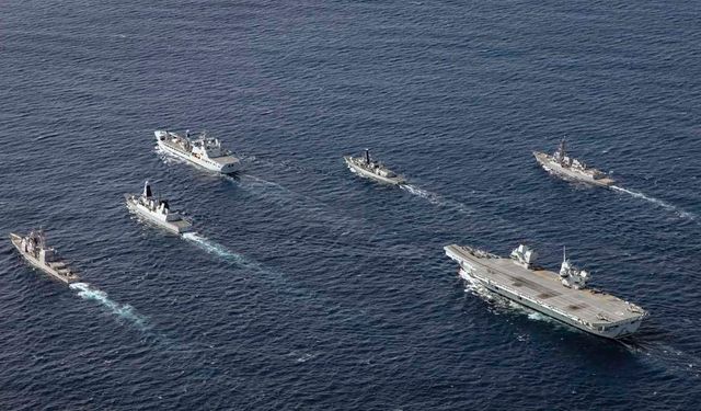 Thales sélectionné par la Royal Navy pour assurer la maintenance des systèmes de communications de ses navires et sous-marins