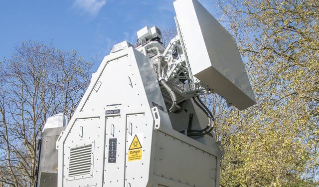 L’armée britannique neutralise des drones avec des ondes radio