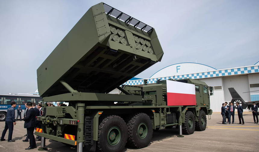 La Pologne reçoit 126 lance-roquettes Homar-K de Hanwha