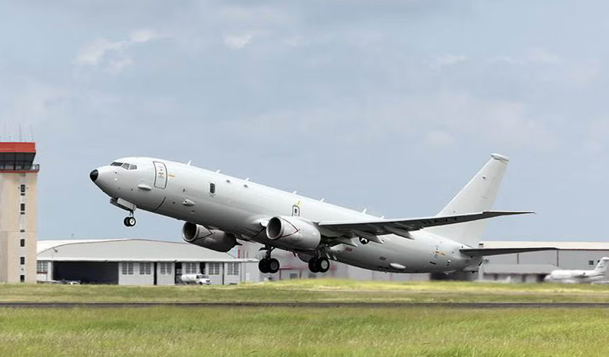 L3Harris remet à l’US Navy son premier P-8A Poseidon entièrement révisé