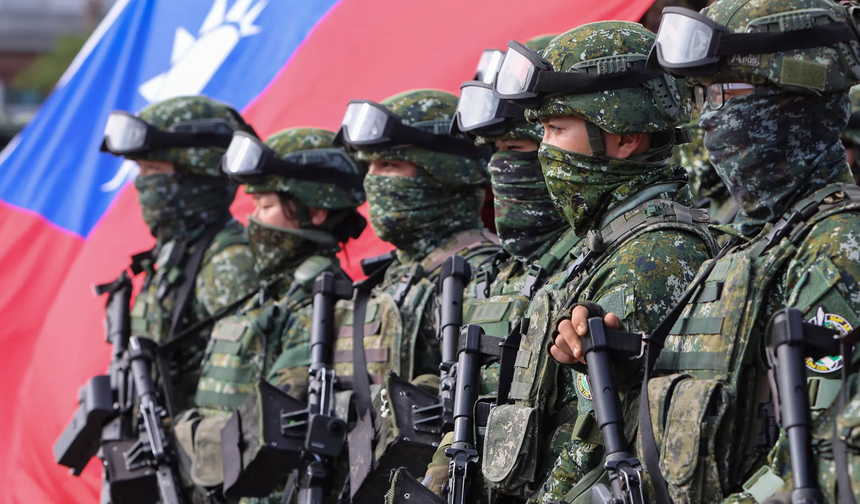 Taïwan débloque jusqu’à 30 Md $ pour la défense, soit plus de 3 % du PIB